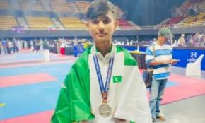 Pakistani athletes bag