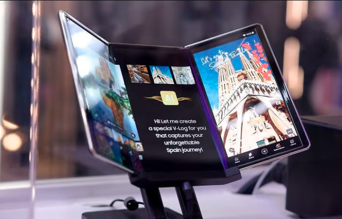 Samsung to Unveil Its First Trifold Smartphone at the 2025 APEC Summit